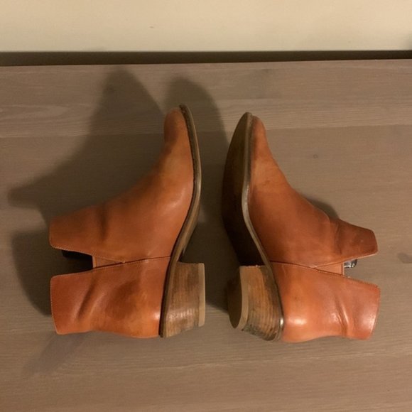 Cole Haan Cognac Leather Stack Heeled Booties - Women’s Size 6.5 - Picture 6 of 8